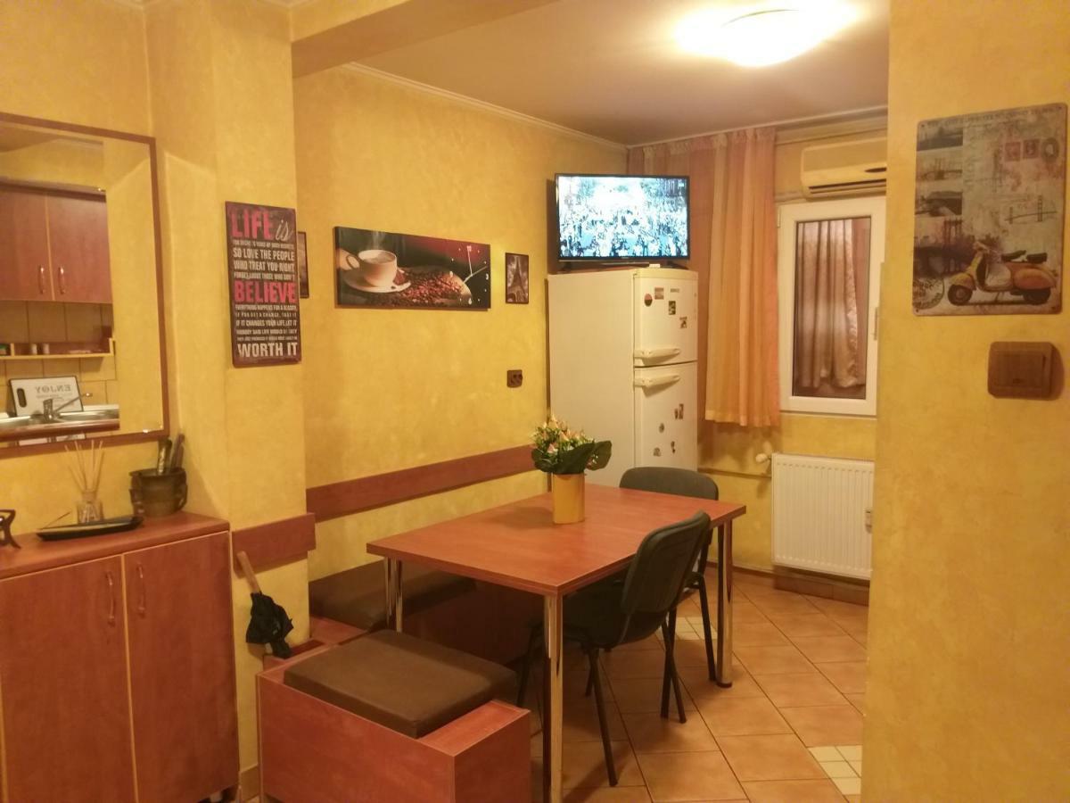 Apartament Sonia ブカレスト エクステリア 写真