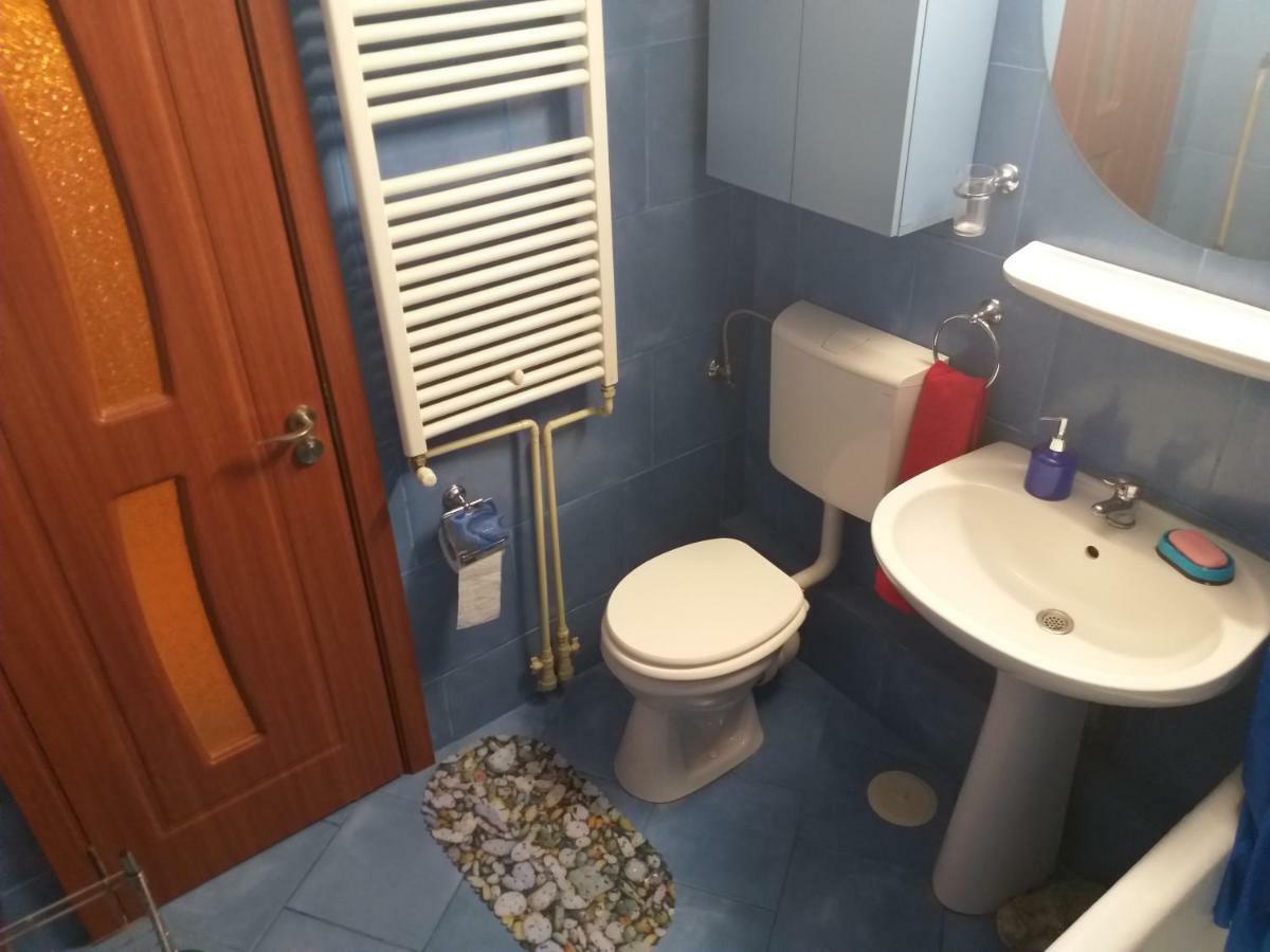 Apartament Sonia ブカレスト エクステリア 写真
